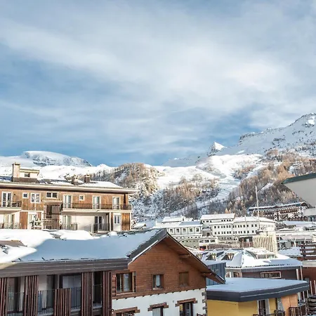 Gate - Main Street By Cervino View Experience Apartamento Breuil-Cervinia